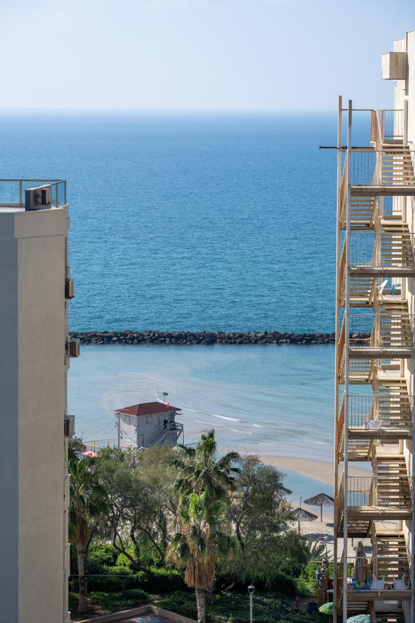 Roof Top 3 Floors Netanya Esterno foto